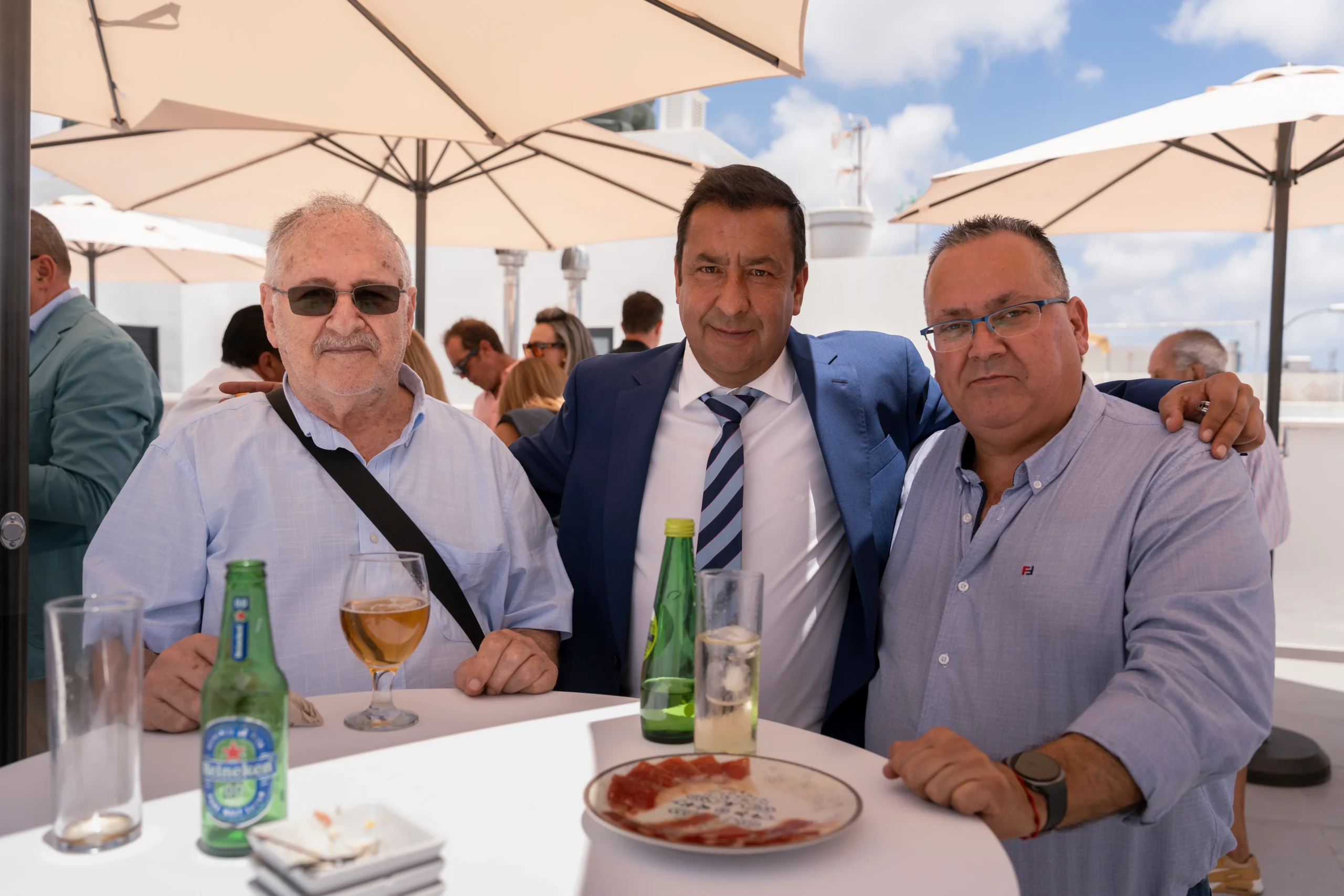 260710 - Farmacia Maraceite 175
